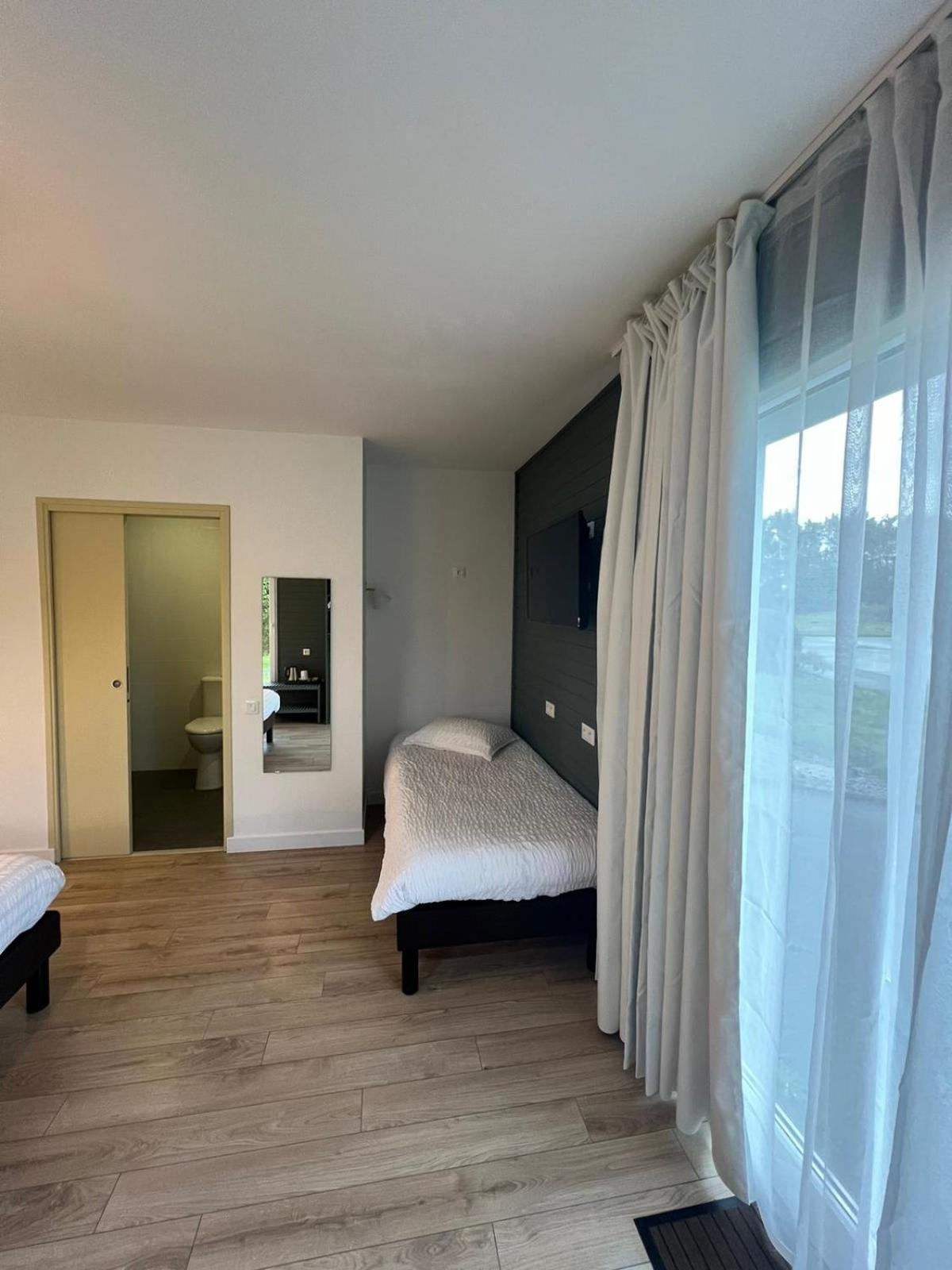 Ploufragan Hotel Les Voisins Beaucemaine מראה חיצוני תמונה