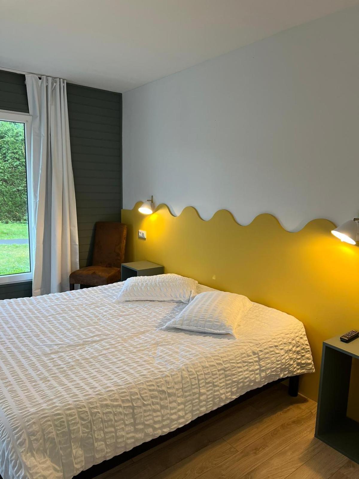 Ploufragan Hotel Les Voisins Beaucemaine מראה חיצוני תמונה